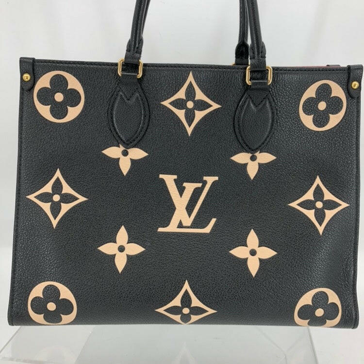 Louis Vuitton OnTheGo MM Tote Bag, Black, Leather - ShopShops