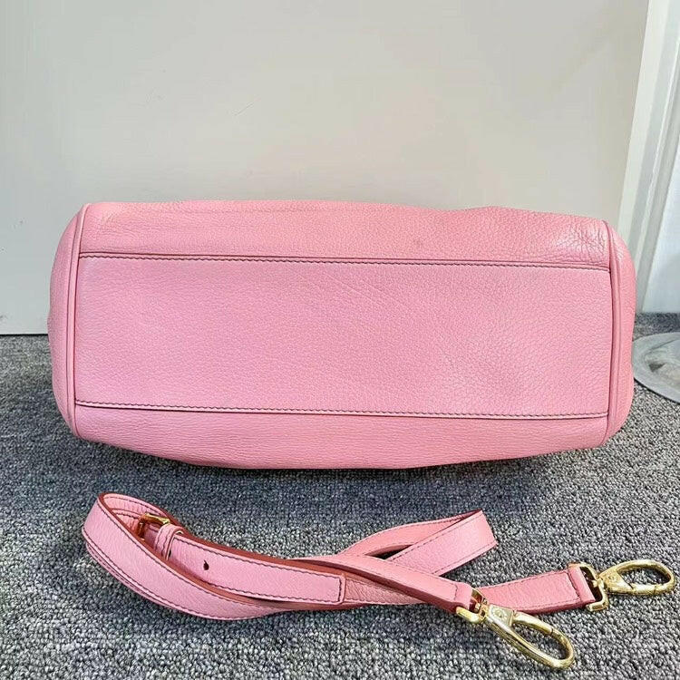 Dolce & Gabbana Sicily Leather Crossbody Bag Pink - ShopShops
