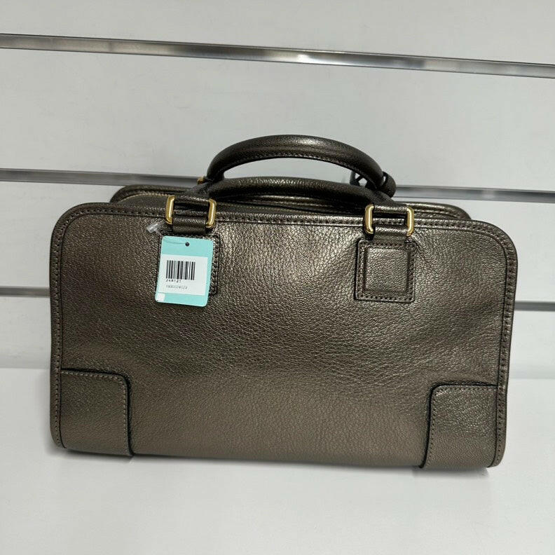 Loewe Amazona 28 Leather Handbag - ShopShops