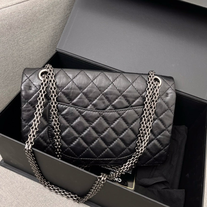 Preloved Chanel 2.55 Crossbody Bag - ShopShops