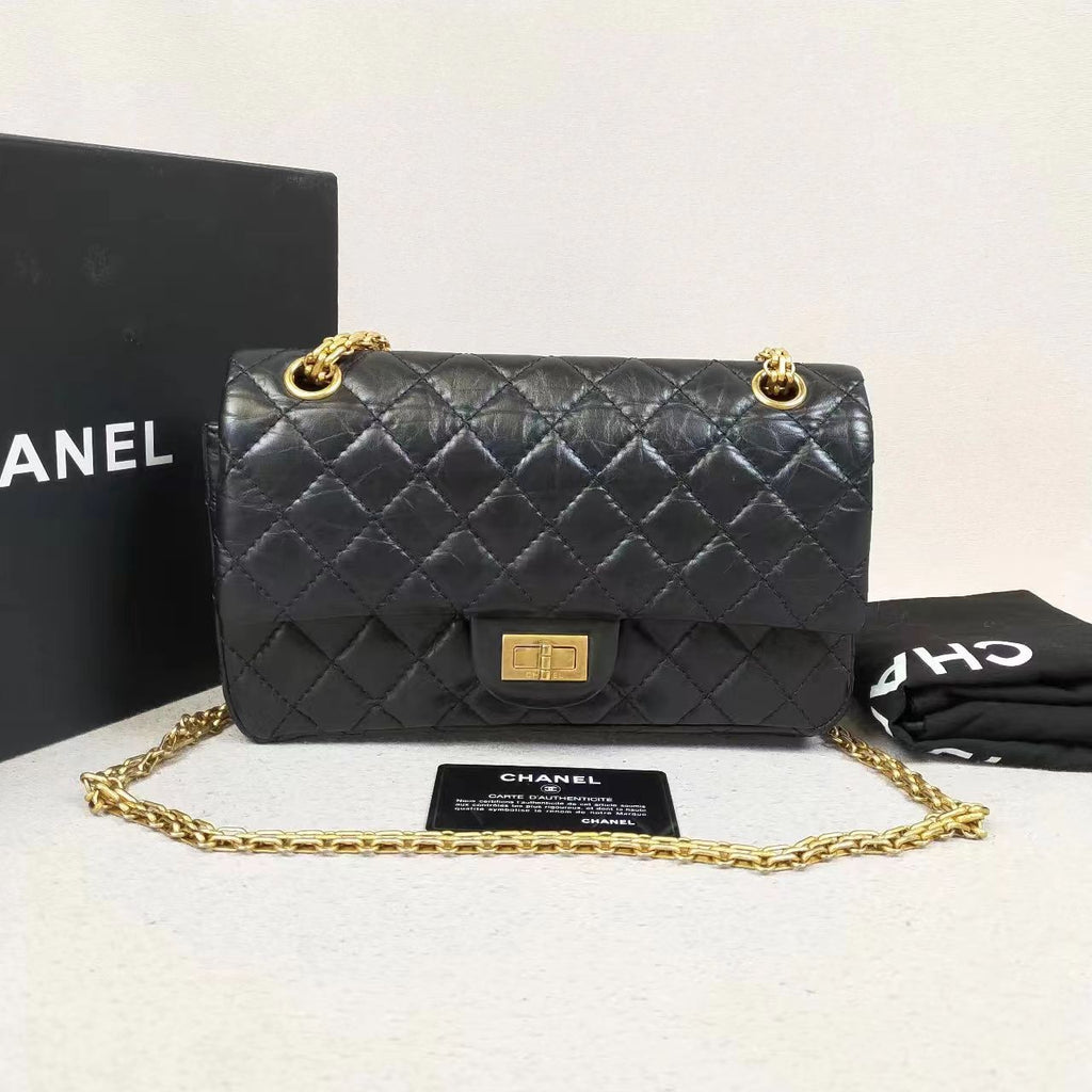 Preloved Chanel 2.55 Bag - ShopShops