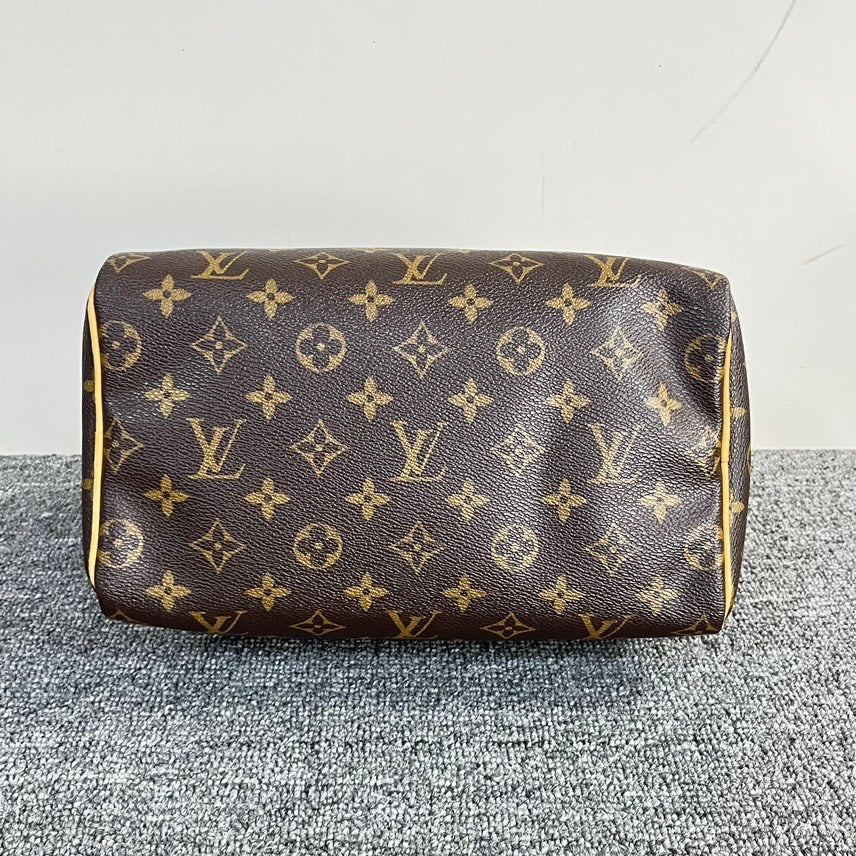 Preloved Louis Vuitton LV Speedy 25 Crossbody Bag - ShopShops