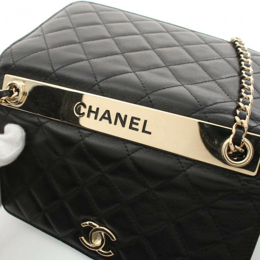 Chanel Matelasse Chain Wallet Lambskin Black Gold Hardware 881980 - ShopShops